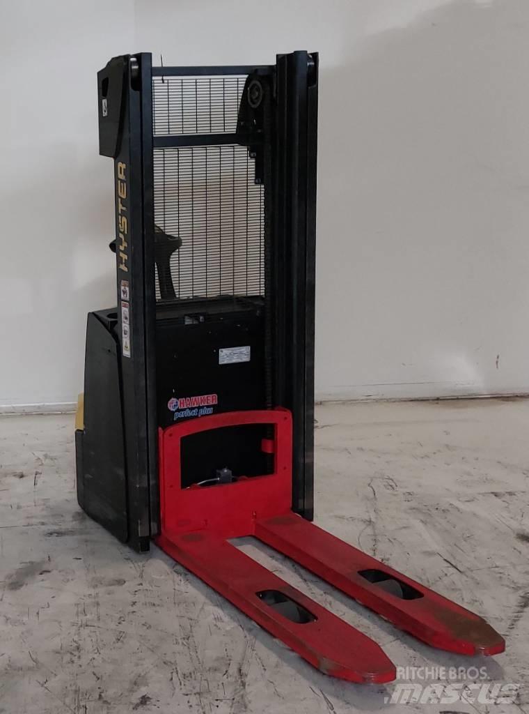 Hyster S 1.0 Stapelaar meeloop