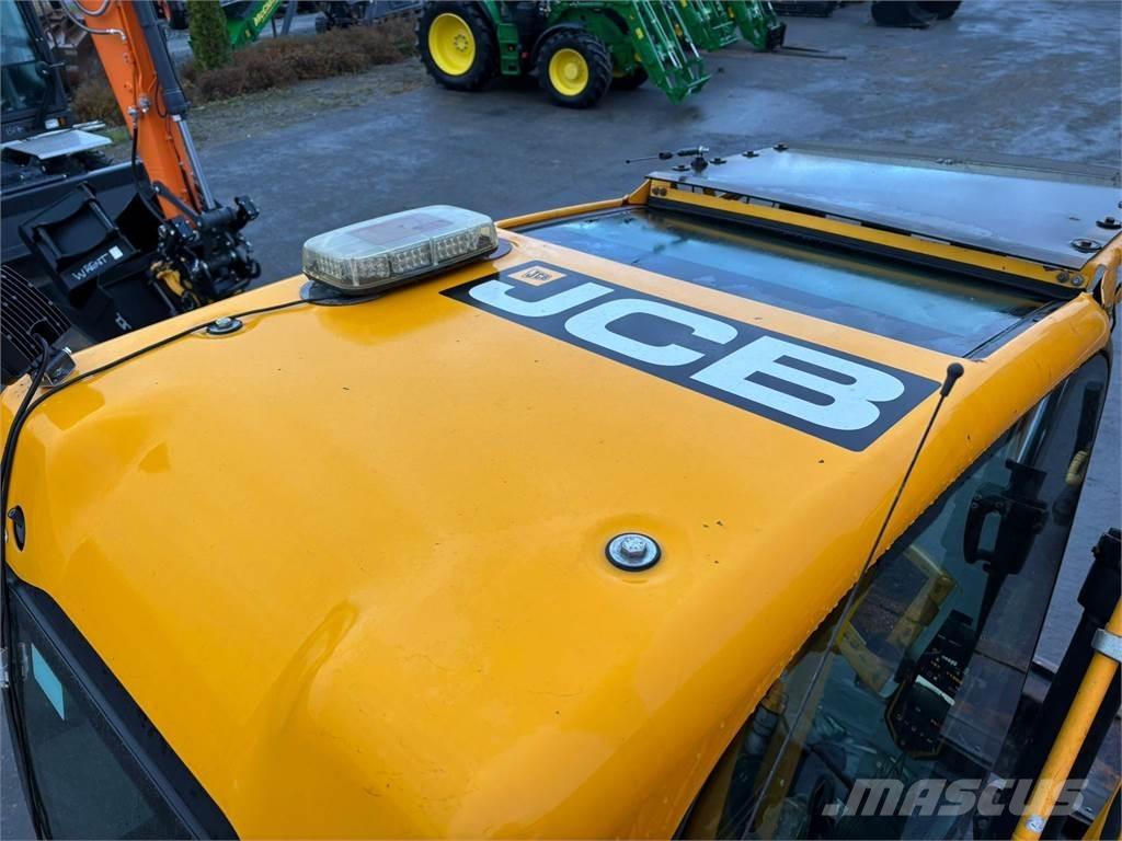JCB JS145W T4i Wielgraafmachines