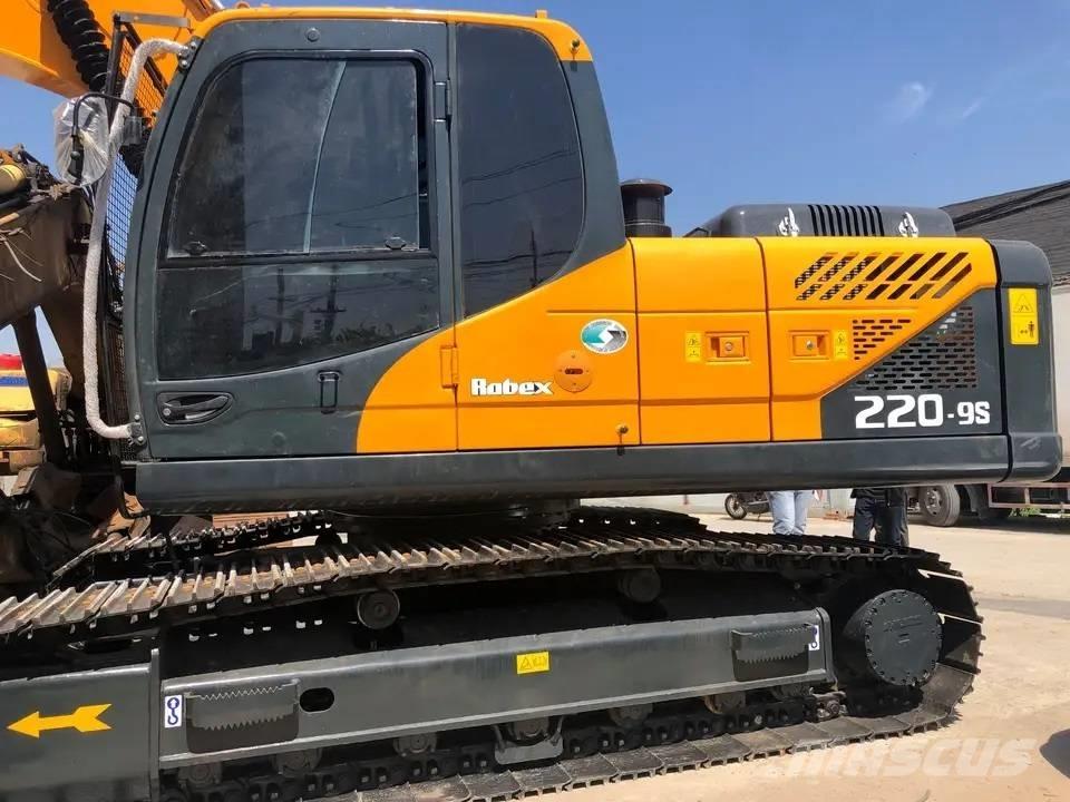 Hyundai R220LC-9S Rupsgraafmachines