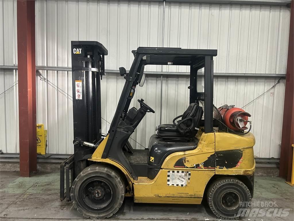 CAT GP35NT LPG heftrucks