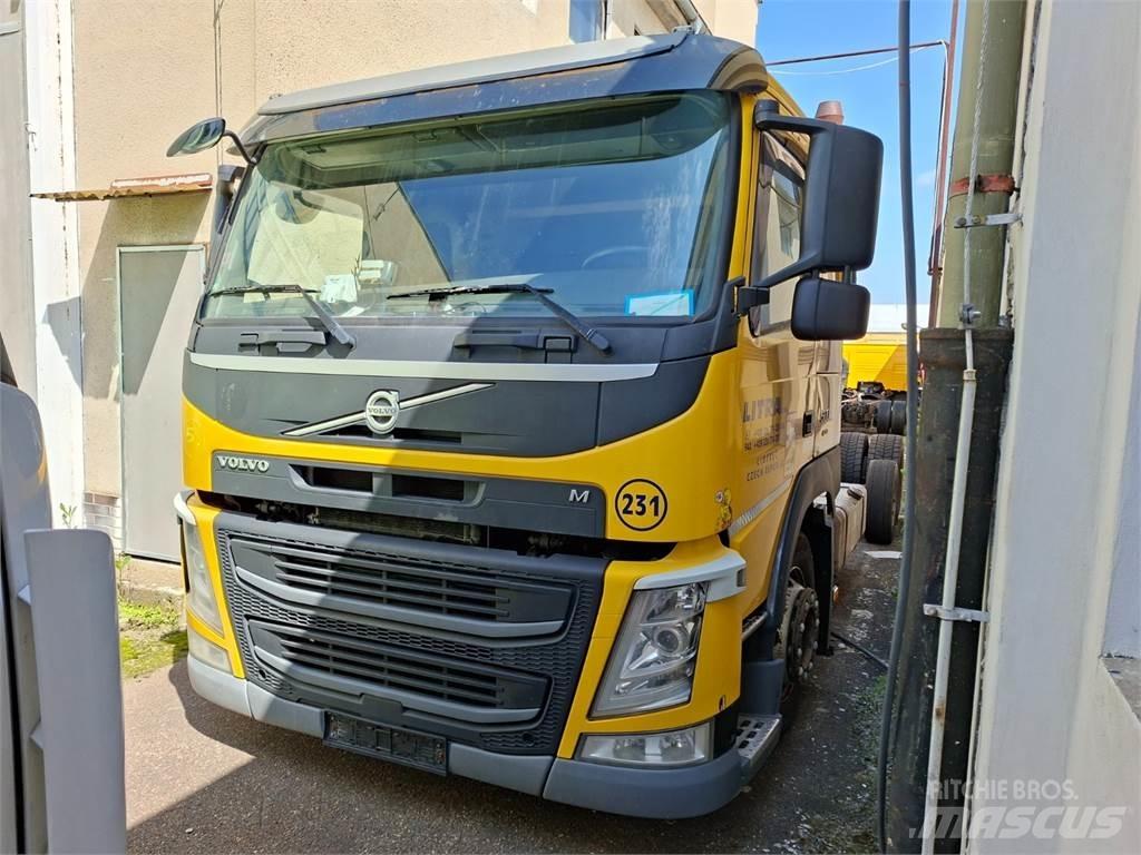 Volvo FM 500 6X2 Chassis met cabine