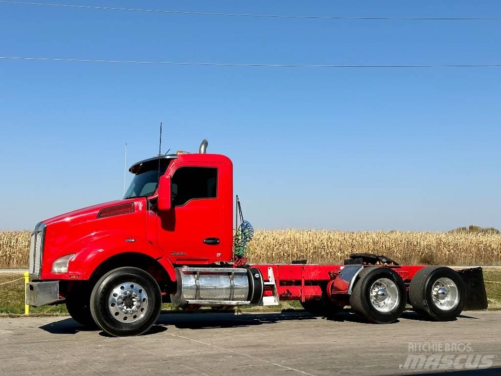 Kenworth T 880 Trekkers