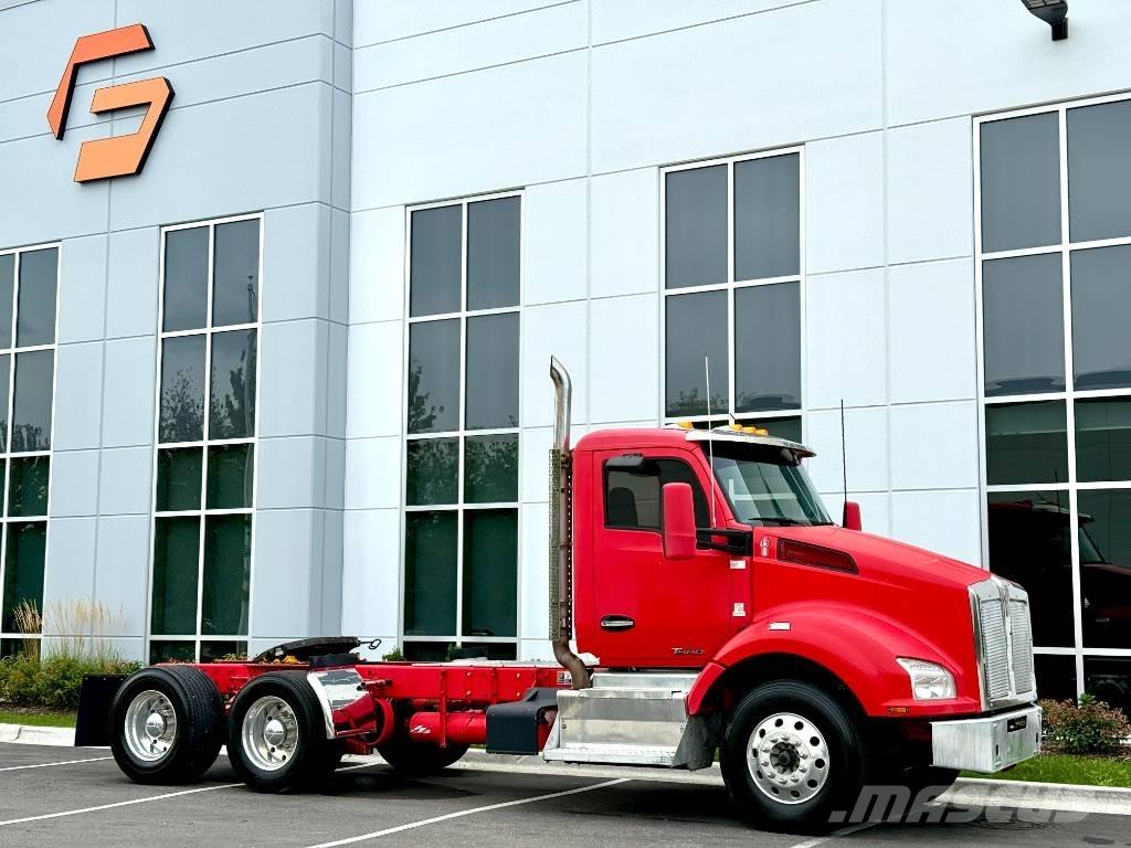 Kenworth T 880 Trekkers