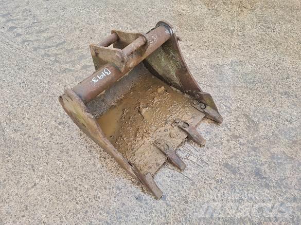  2' BUCKET, 35mm PINS Bakken