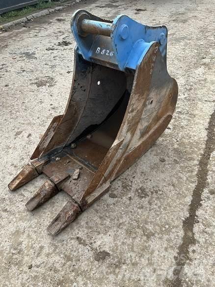  2' BUCKET, 65mm PINS Bakken