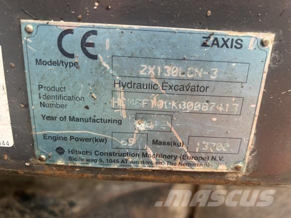 Hitachi ZX130 - 3 Rupsgraafmachines