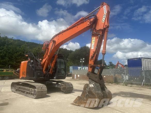Hitachi ZX225 Rupsgraafmachines