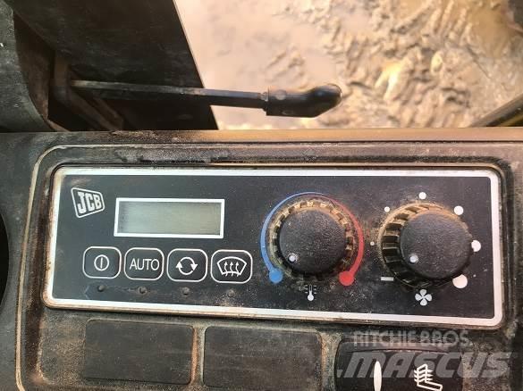 JCB JS131LC Rupsgraafmachines