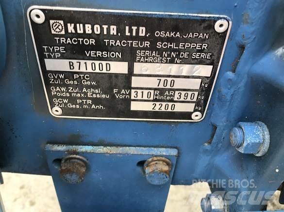 Kubota B7100D Graaf-laadcombinaties