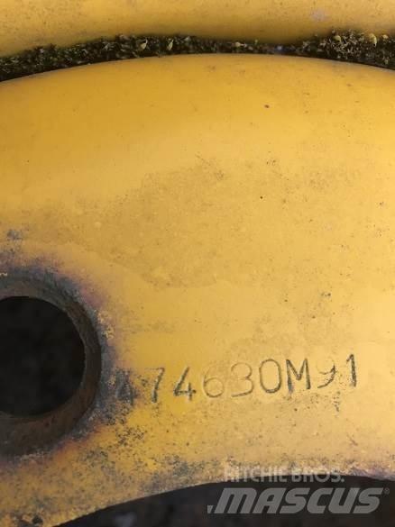  MASSEY FRONT WHEEL Banden, wielen en velgen