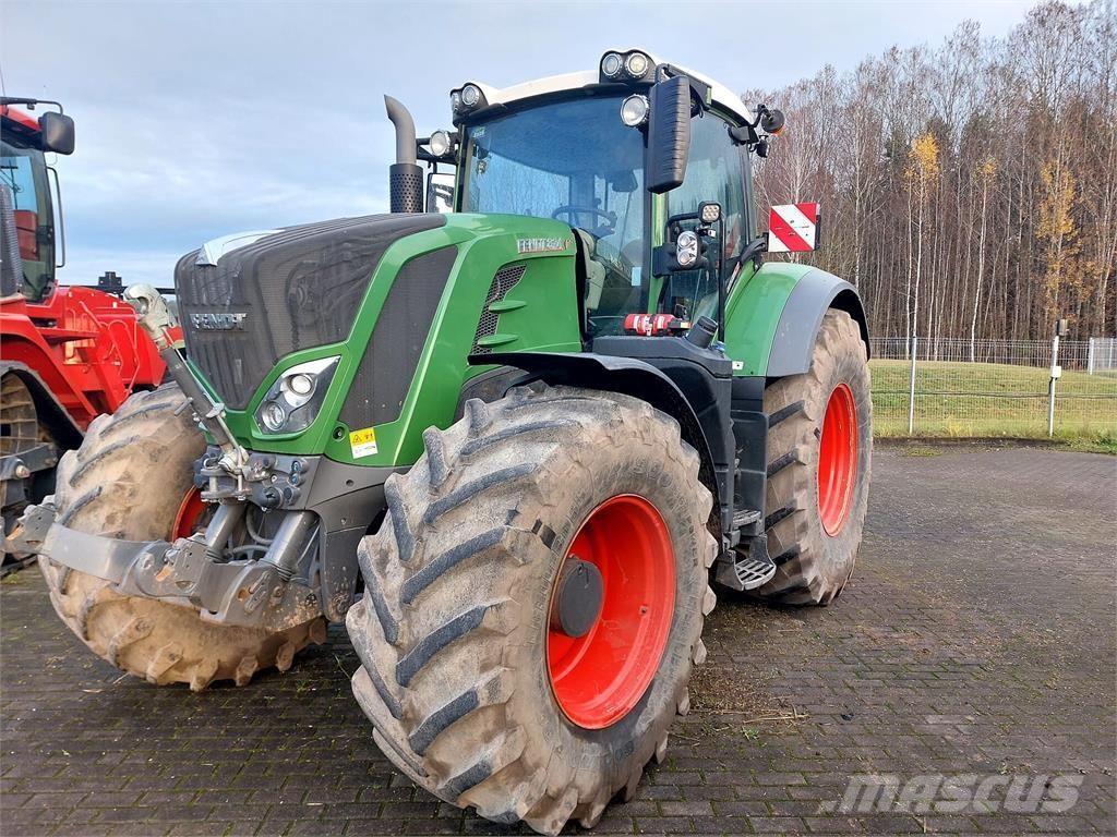 Fendt 824 Vario Tractoren