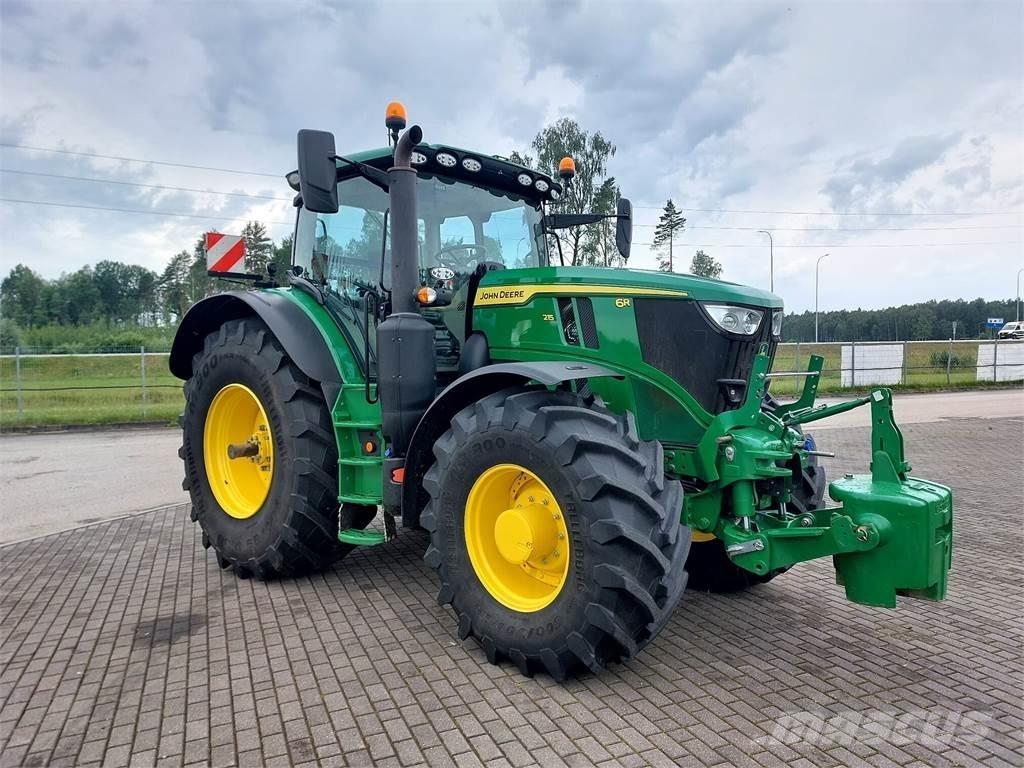 John Deere 6R 215 Tractoren