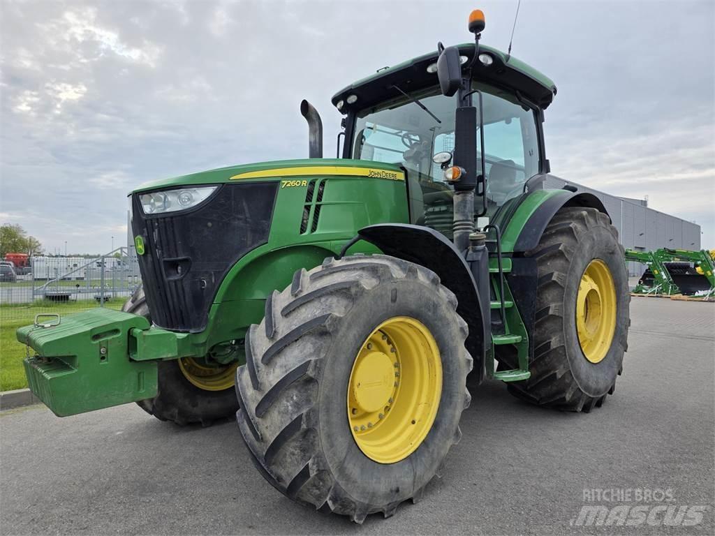 John Deere 7260R Tractoren