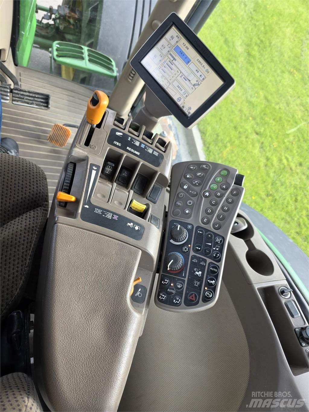 John Deere 7260R Tractoren