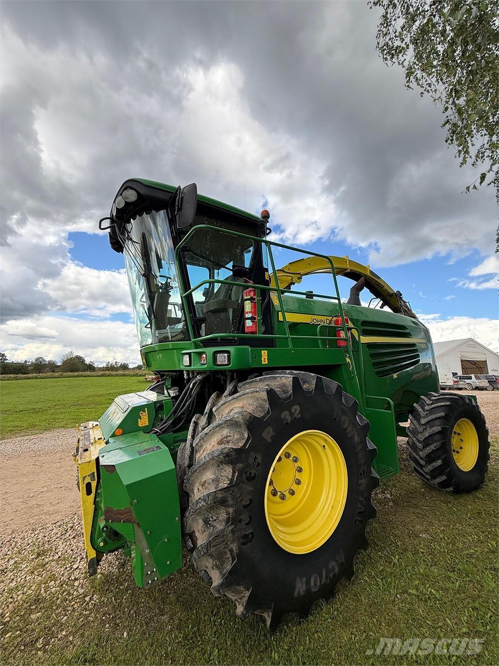 John Deere 7380 Getrokken veldhakselaar