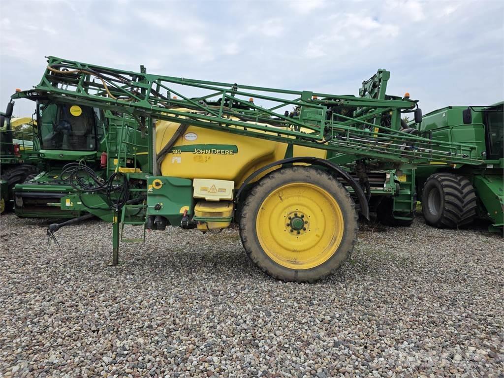 John Deere 740 Getrokken spuitmachines