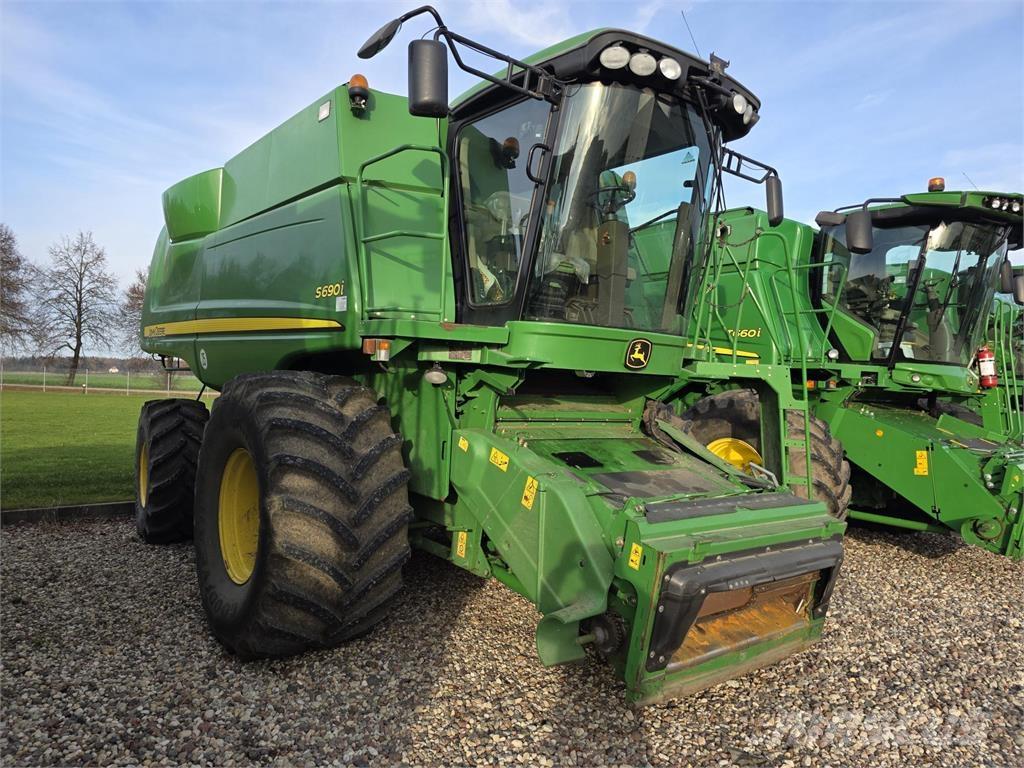 John Deere S690 Maaidorsmachines