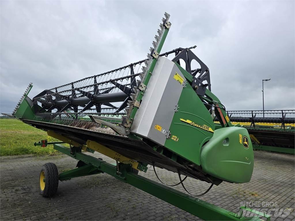 John Deere T660 Maaidorsmachines
