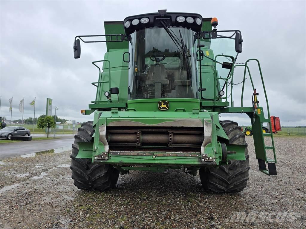 John Deere T670 Maaidorsmachines