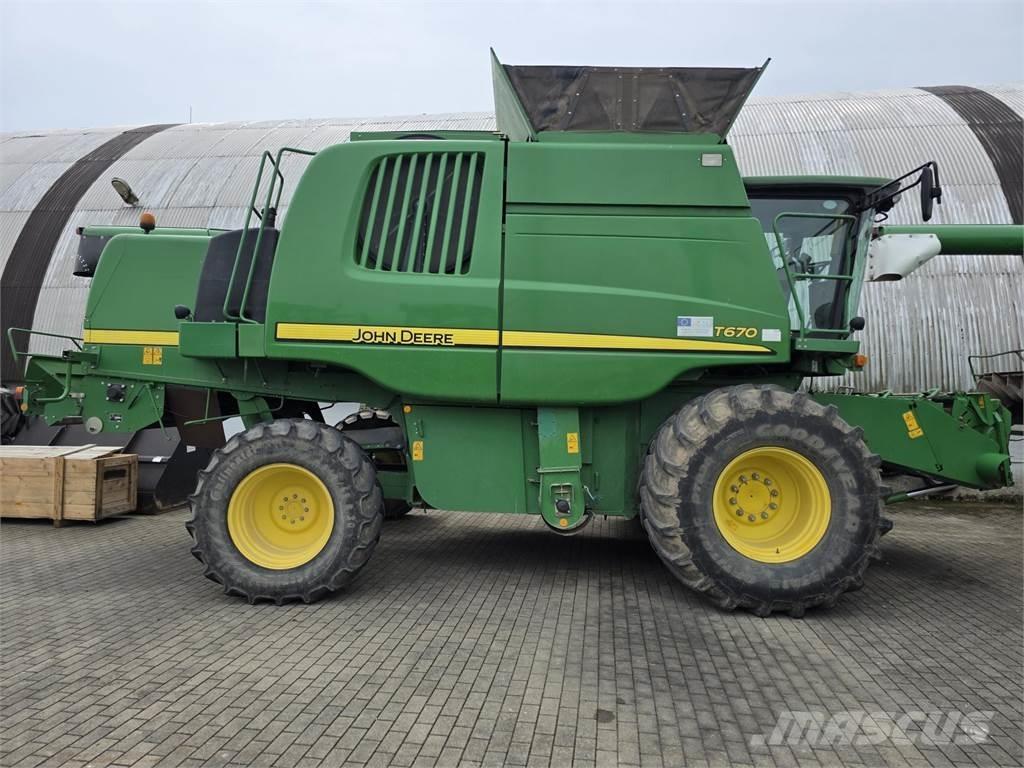John Deere T670 Maaidorsmachines
