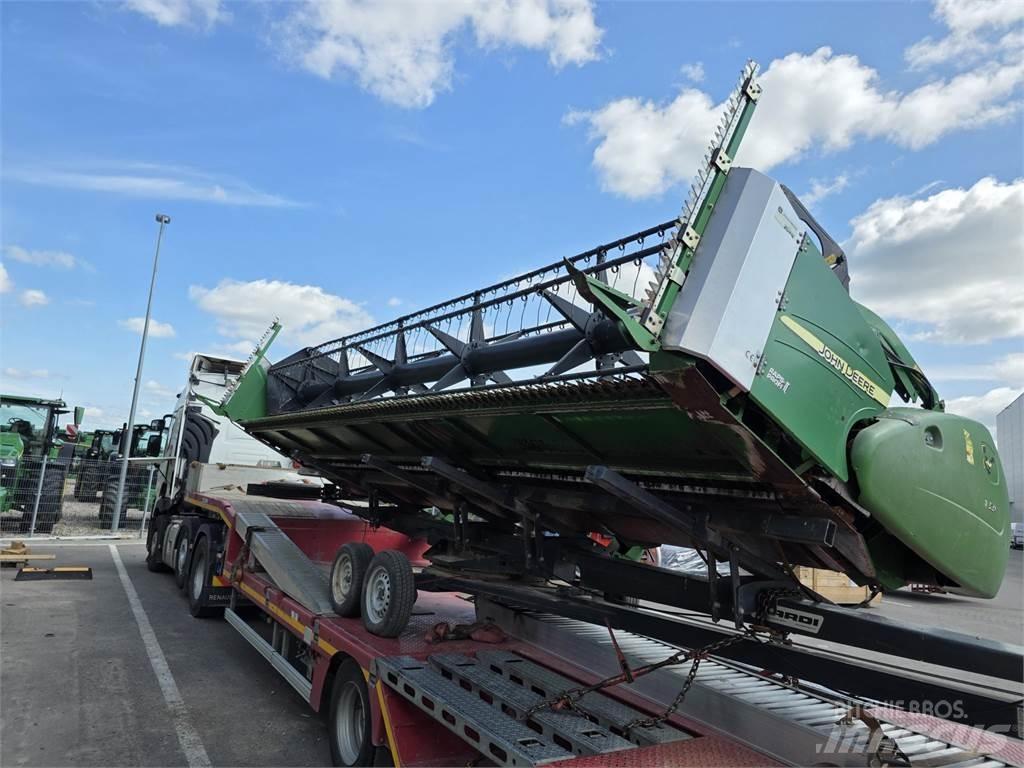 John Deere T670 Maaidorsmachines