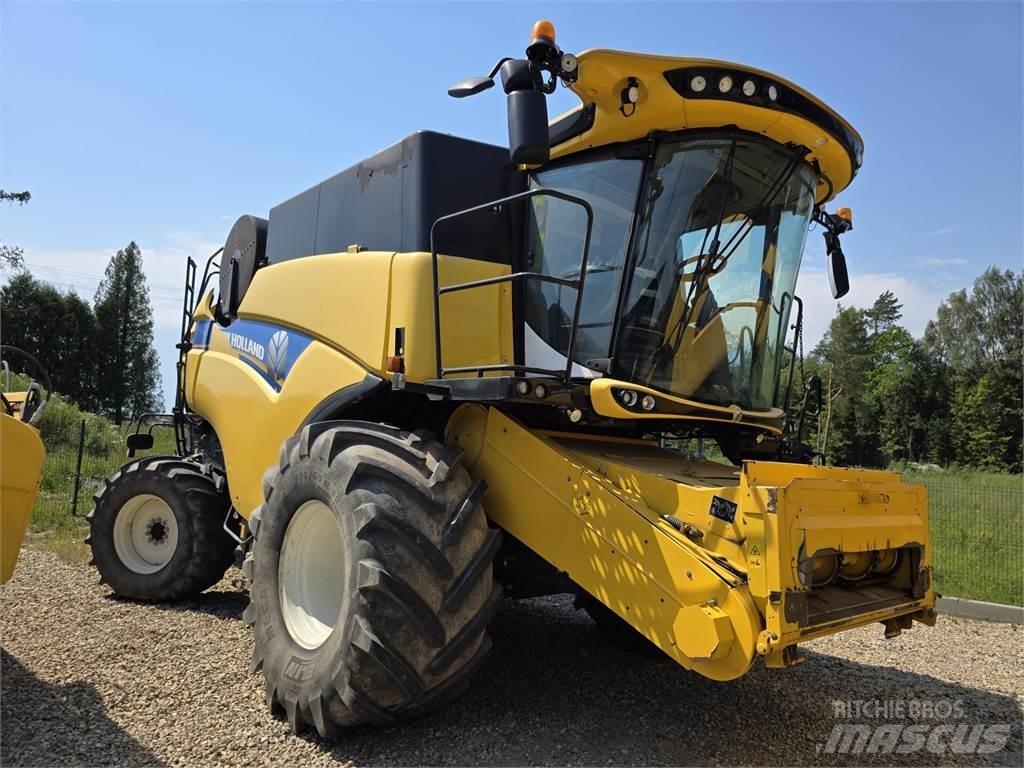 New Holland CX8.85 Maaidorsmachines