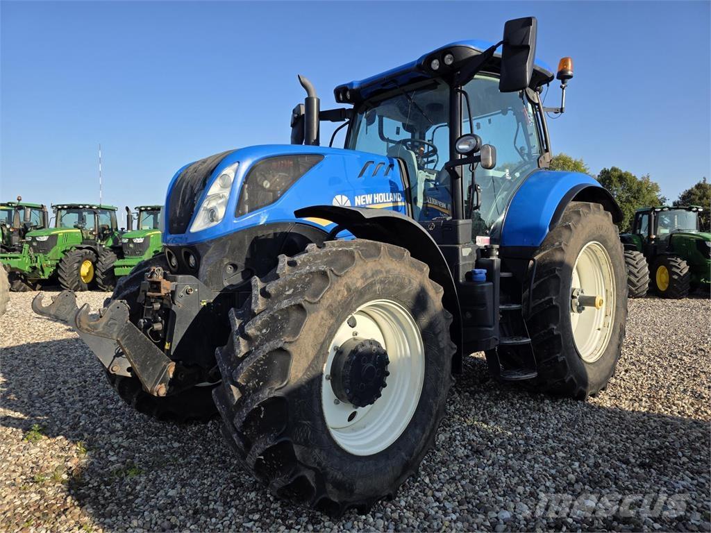 New Holland T7.215S Tractoren