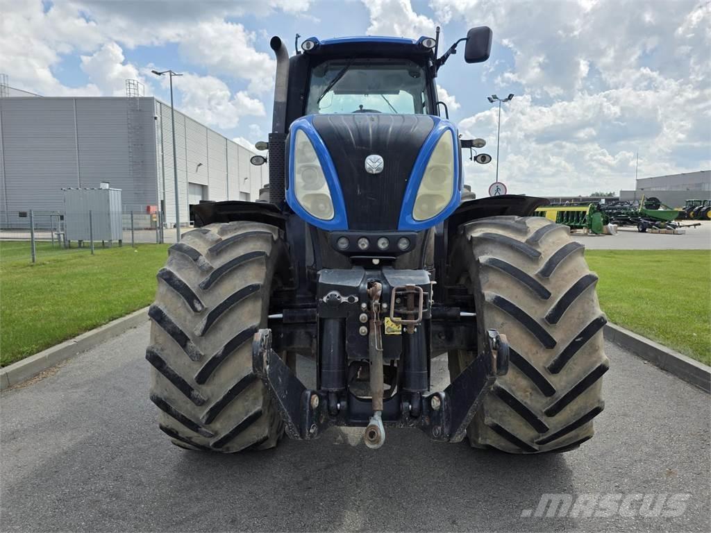 New Holland T8.390 Tractoren