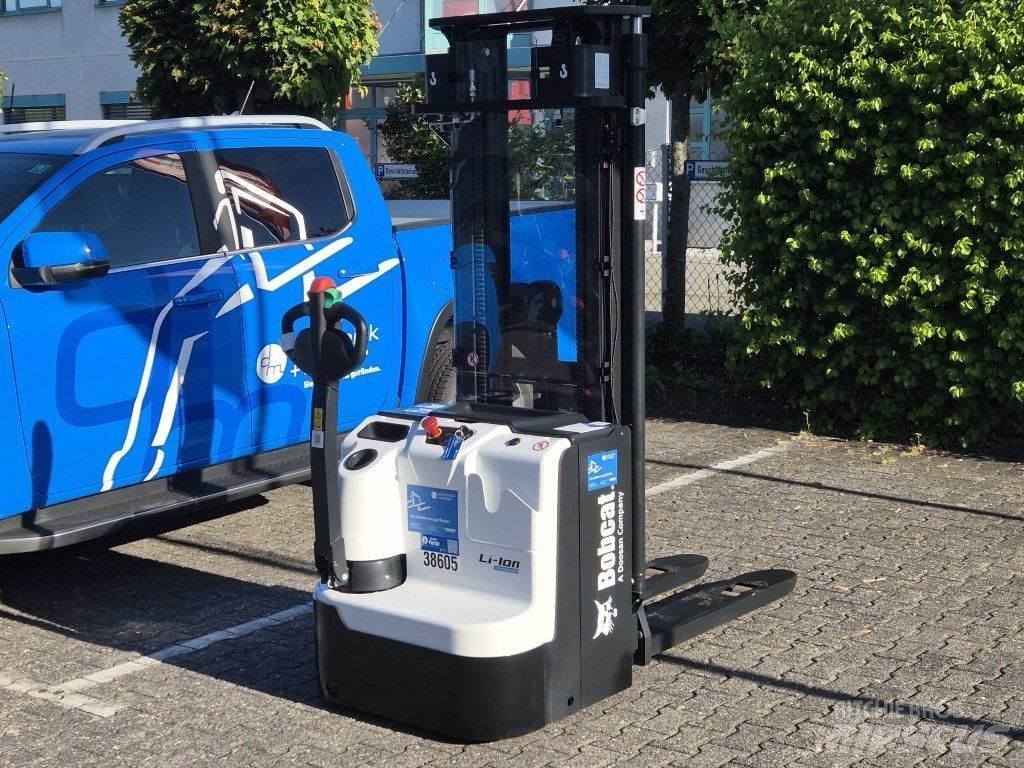 Bobcat BSL16N-I Stapelaar meeloop