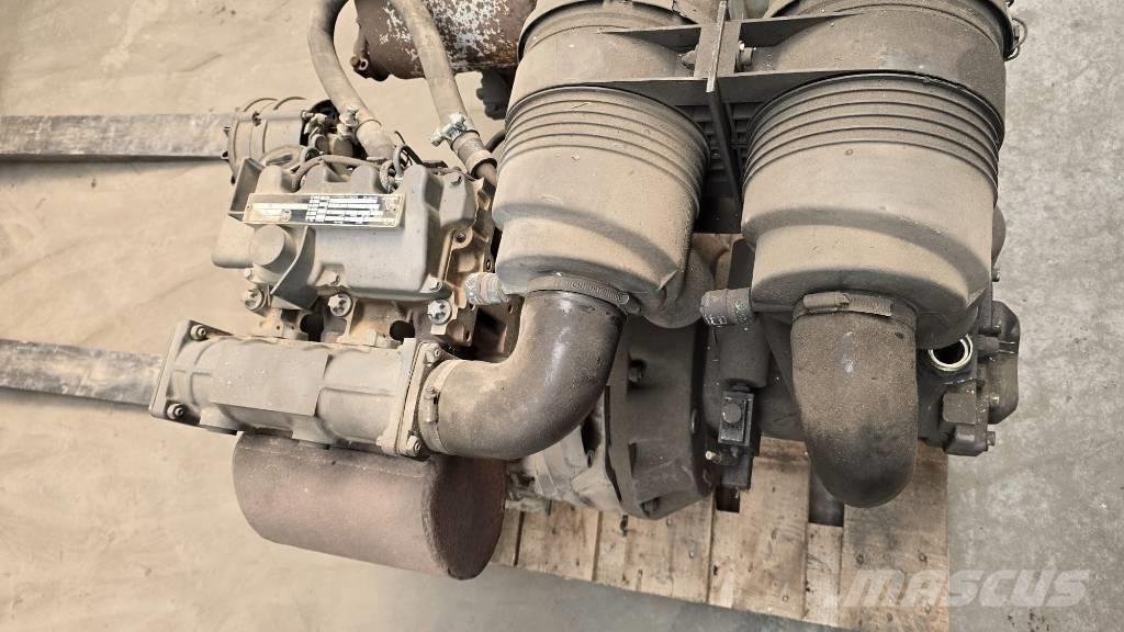 Deutz F2M1011 Motoren