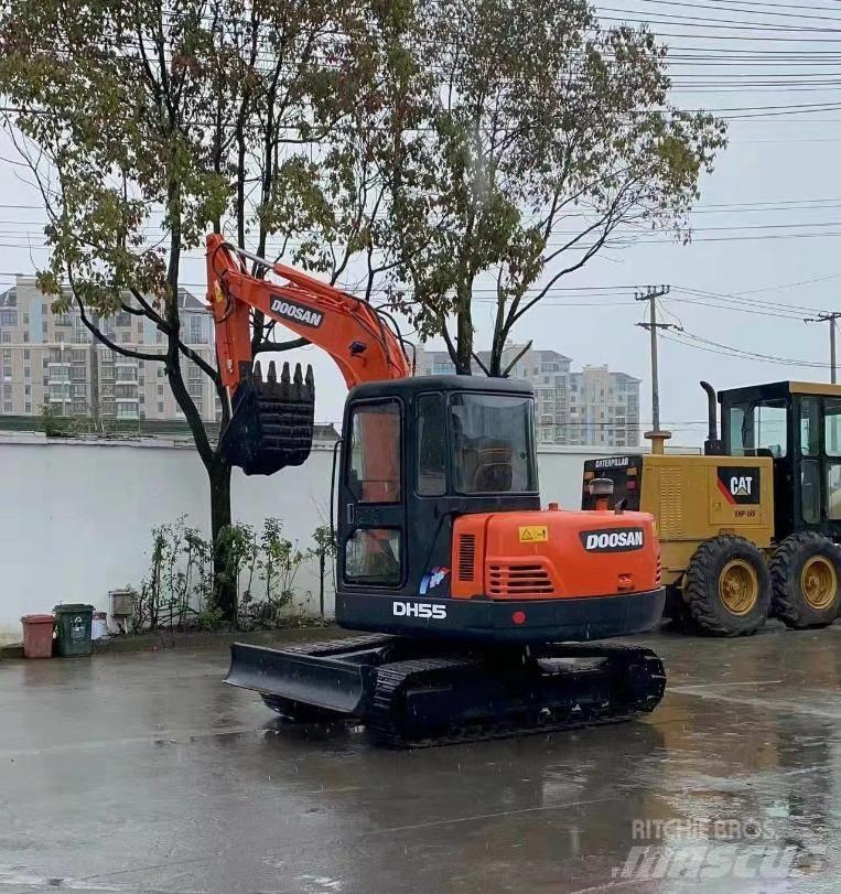 Doosan DH 55 Minigraafmachines < 7t