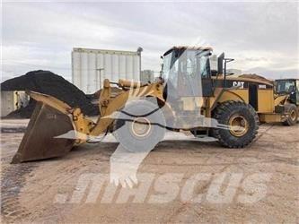 CAT 966G II Wielladers
