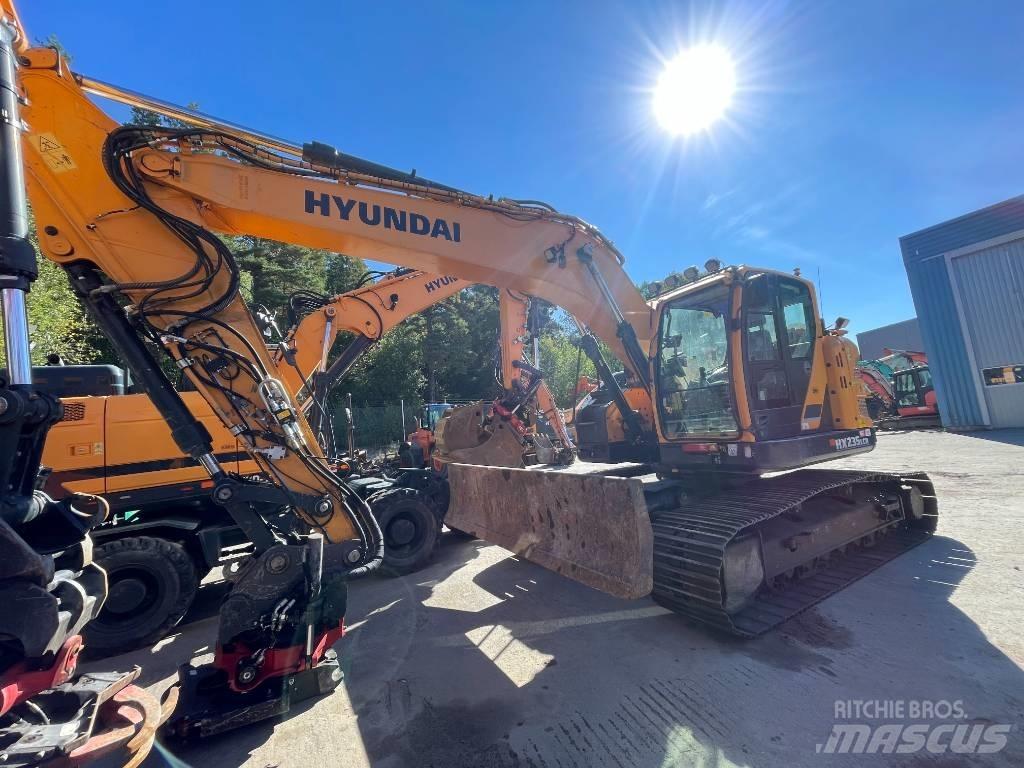 Hyundai HX235 Rupsgraafmachines