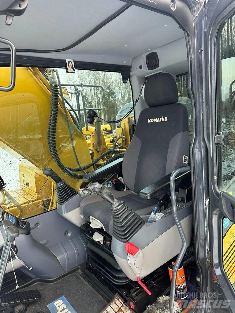 Komatsu PC210LC-11 Rupsgraafmachines