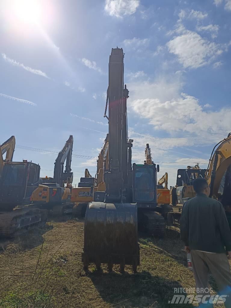 Volvo EC 210 Rupsgraafmachines