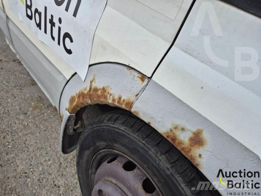 Ford Transit Kippers
