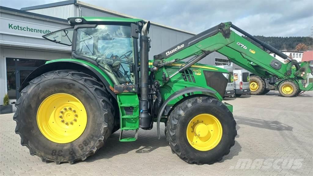 John Deere 6210R Tractoren