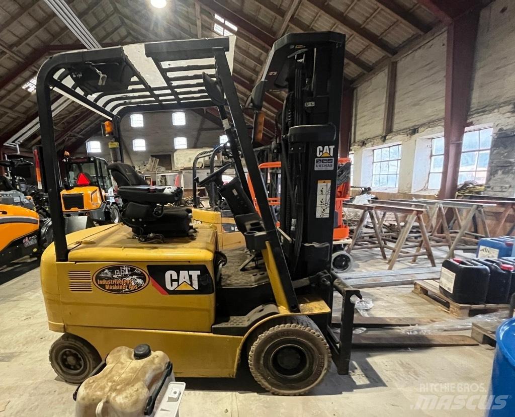 CAT EP 25 Elektrische heftrucks