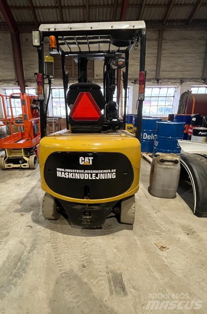 CAT EP 25 Elektrische heftrucks