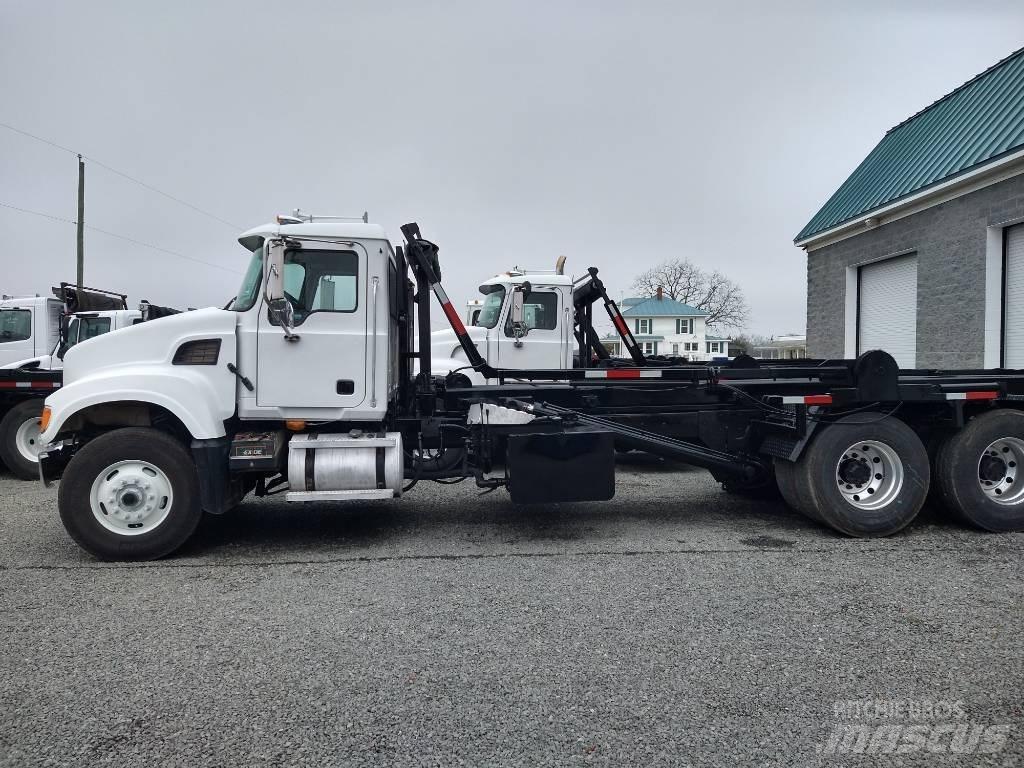 Mack CV Vuilniswagens