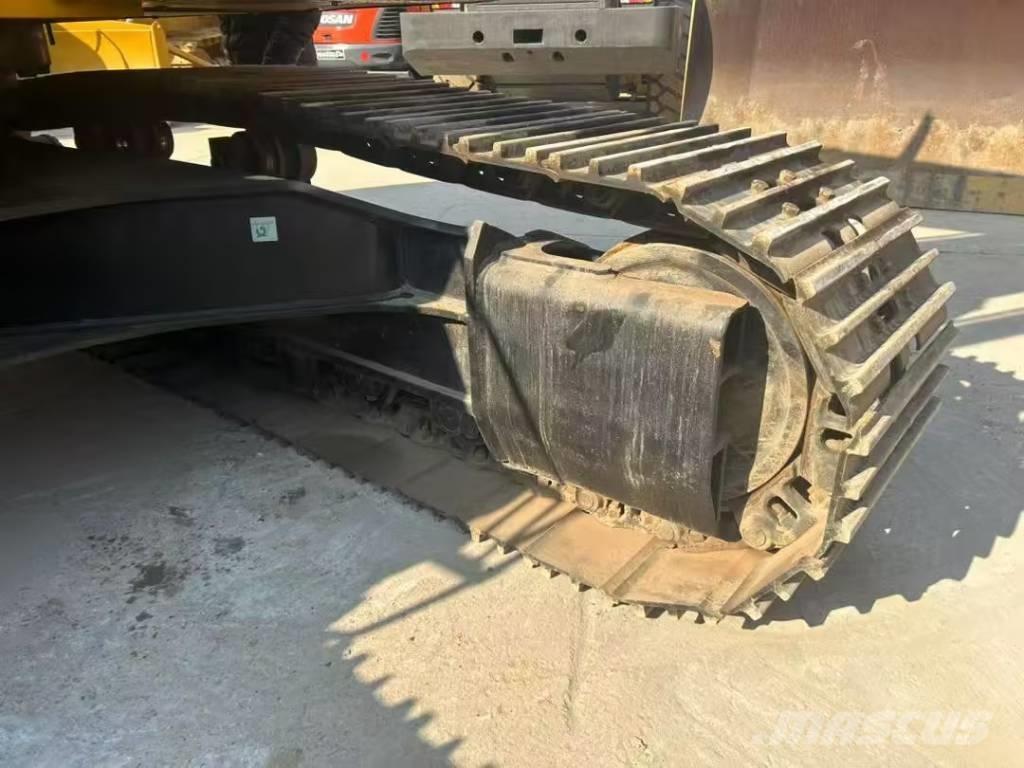 CAT 330D2L Rupsgraafmachines