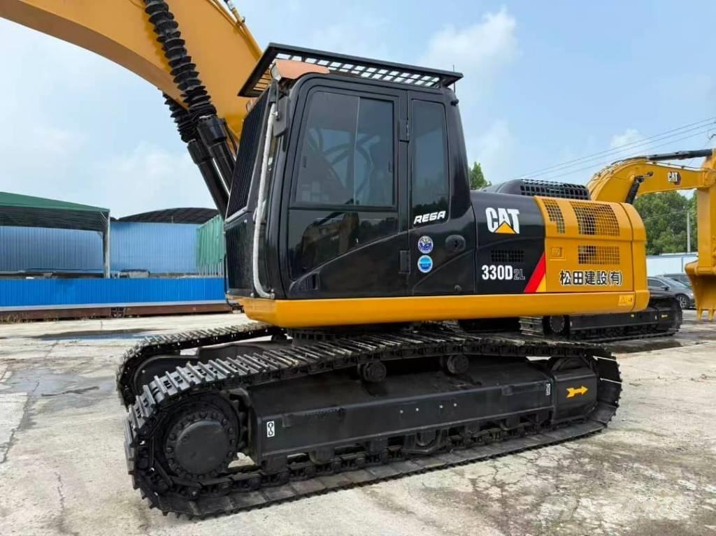 CAT 330 Rupsgraafmachines