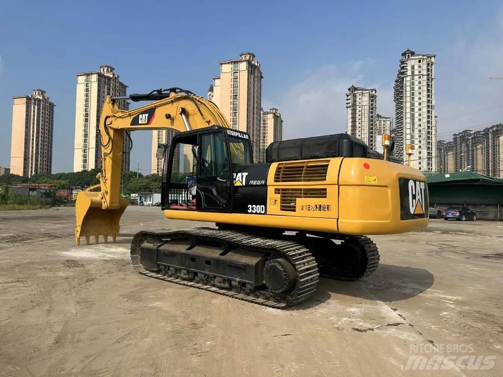 CAT 330 D Rupsgraafmachines