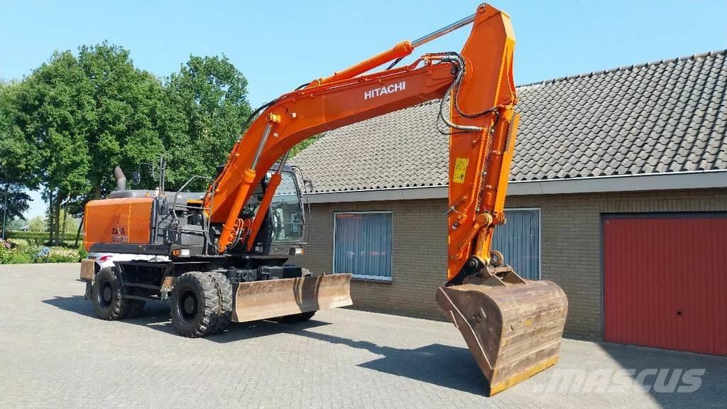 Hitachi ZX220W-5B Wielgraafmachines