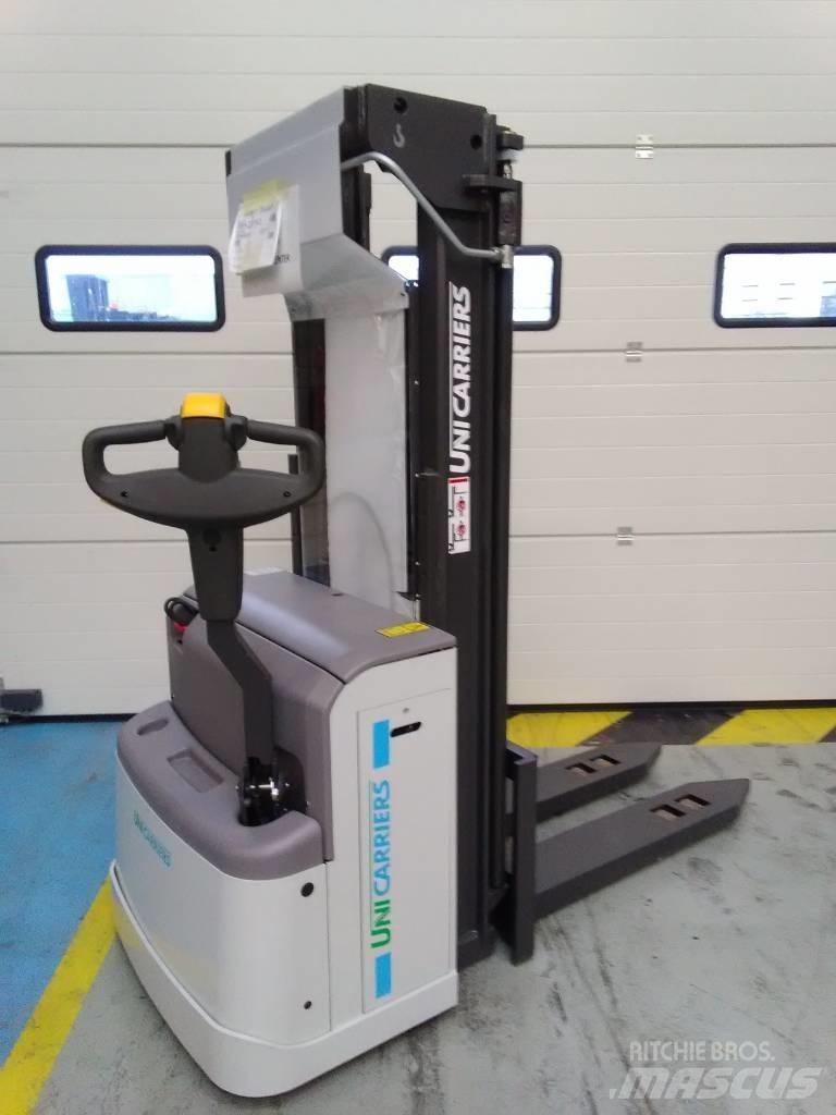 UniCarriers PSH200 Stapelaar meeloop
