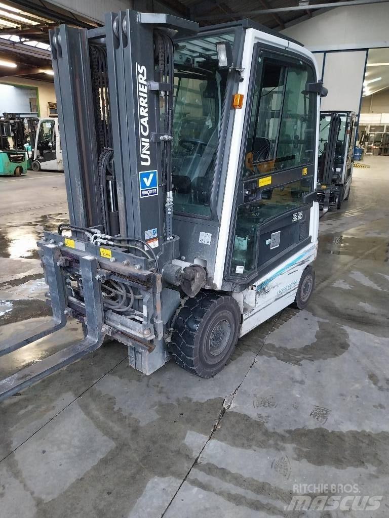 UniCarriers QX25 Elektrische heftrucks