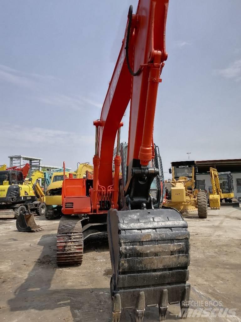 Hitachi EX 120 -3 Rupsgraafmachines