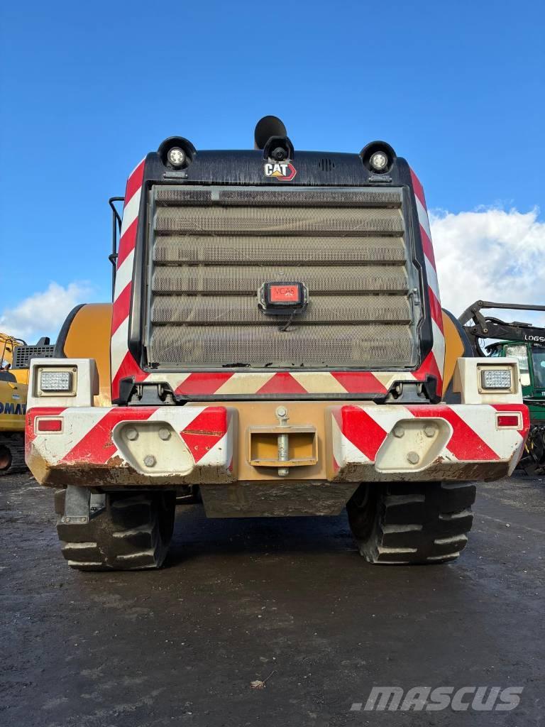 CAT 966 Wielladers