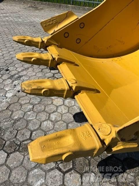 CAT 324 CAT Bucket Bakken