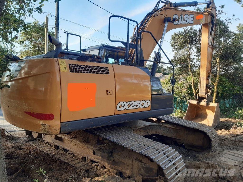 CASE CX 250 D Rupsgraafmachines